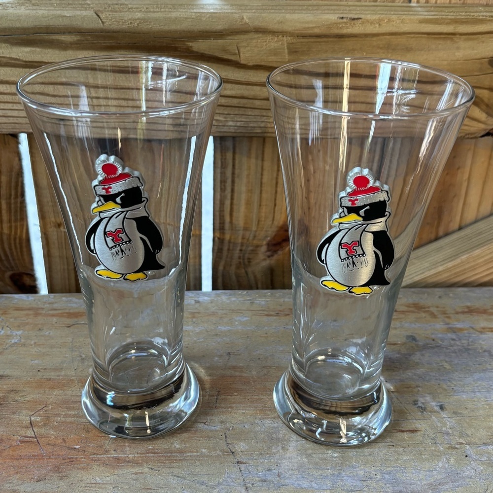 Set of 2 Youngstown Penguins 18oz Pilsner Beer Glasses with Fine Pewter Emblems